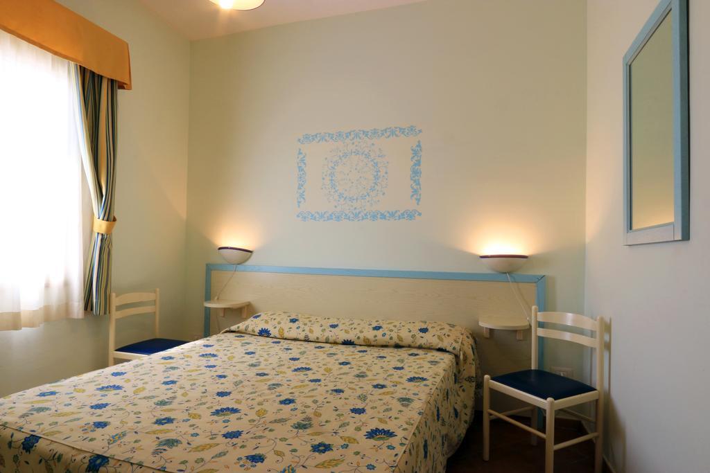 Villaggio Resort Arco Del Saracino Lido Marini Esterno foto