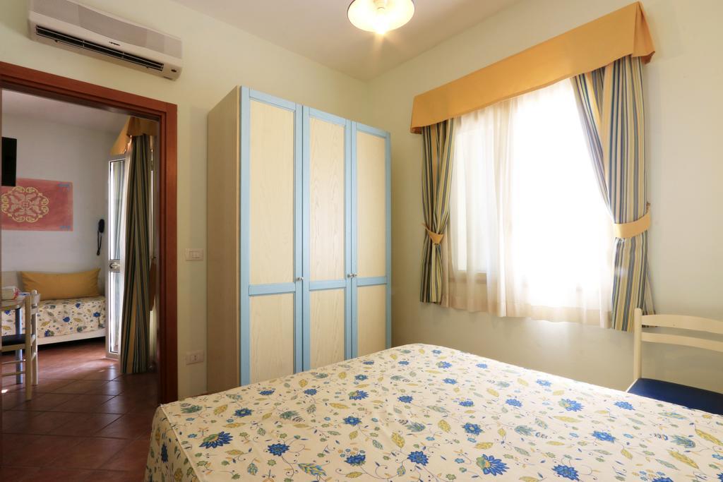 Villaggio Resort Arco Del Saracino Lido Marini Esterno foto