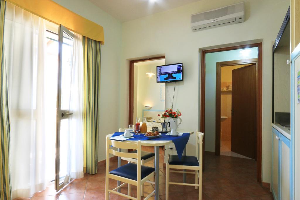 Villaggio Resort Arco Del Saracino Lido Marini Esterno foto