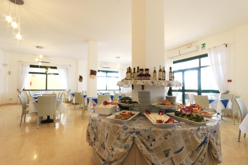 Villaggio Resort Arco Del Saracino Lido Marini Esterno foto