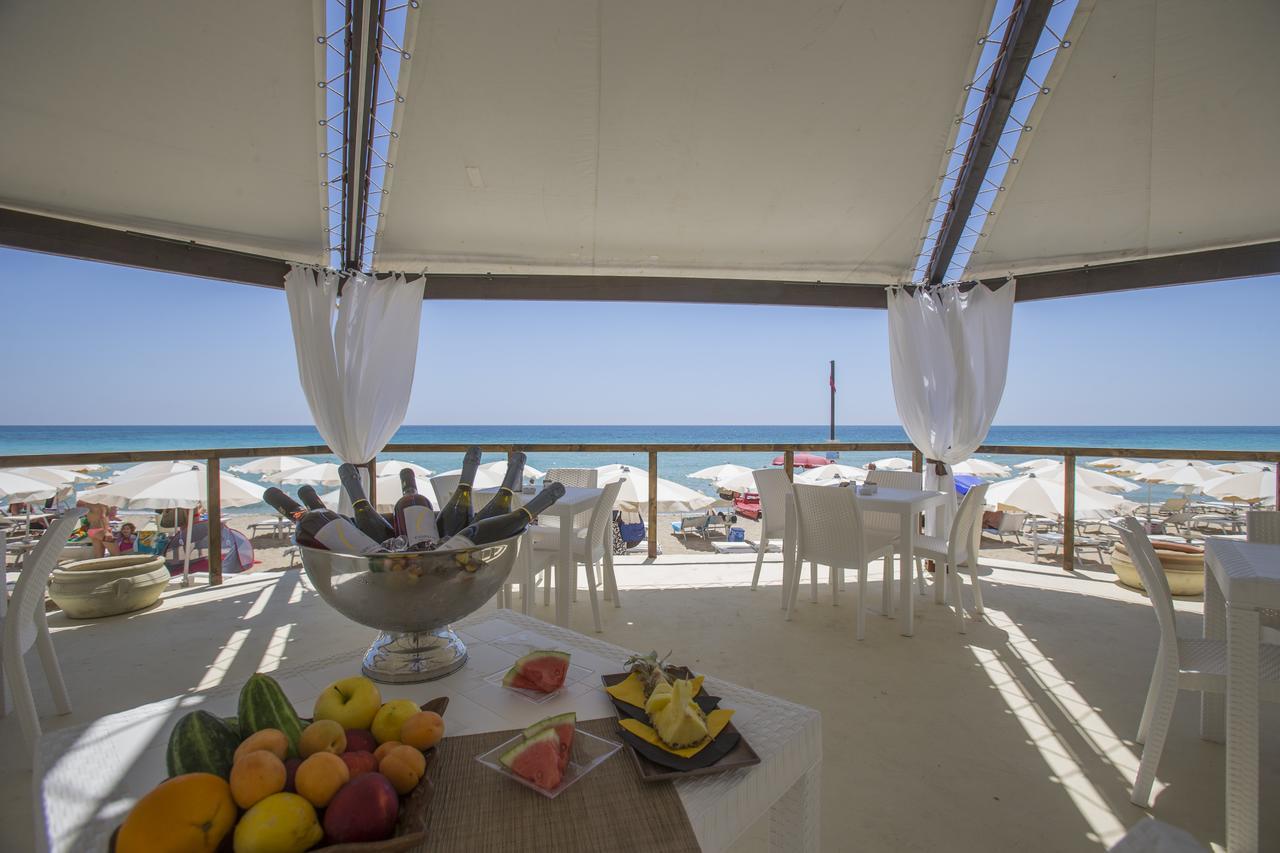 Villaggio Resort Arco Del Saracino Lido Marini Esterno foto