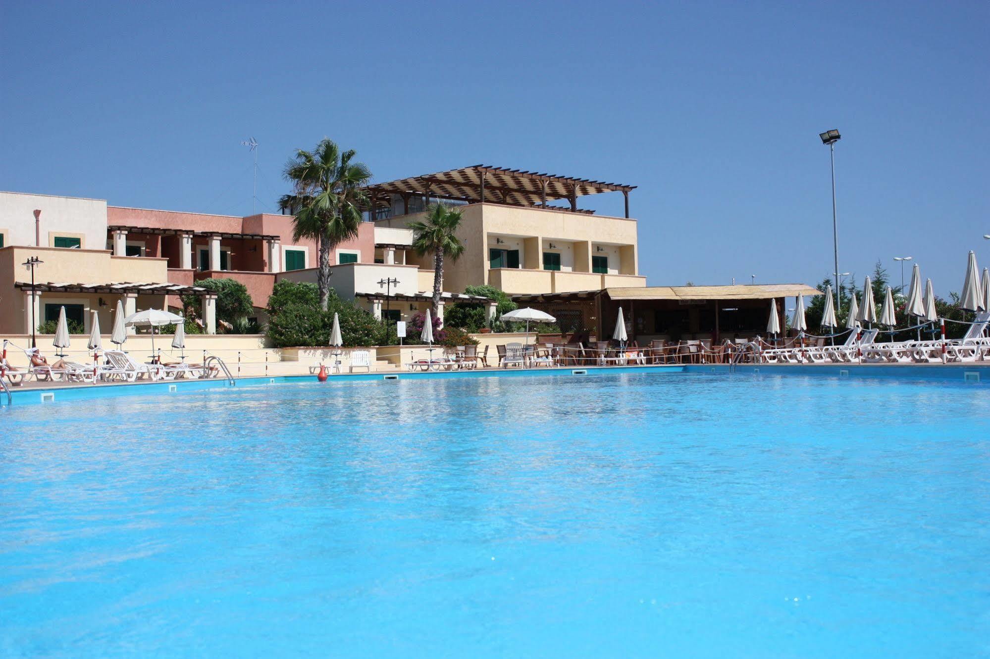 Villaggio Resort Arco Del Saracino Lido Marini Esterno foto