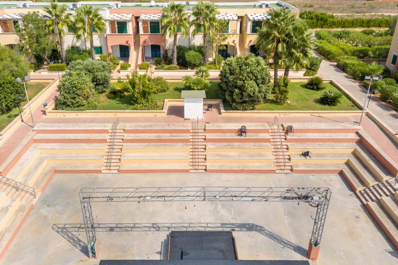 Villaggio Resort Arco Del Saracino Lido Marini Esterno foto